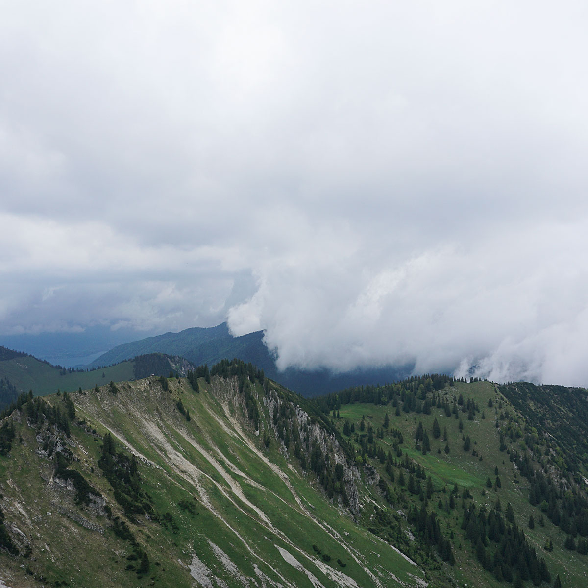 Artikelbild Spitzingsee Brecherspitze Regenwetter